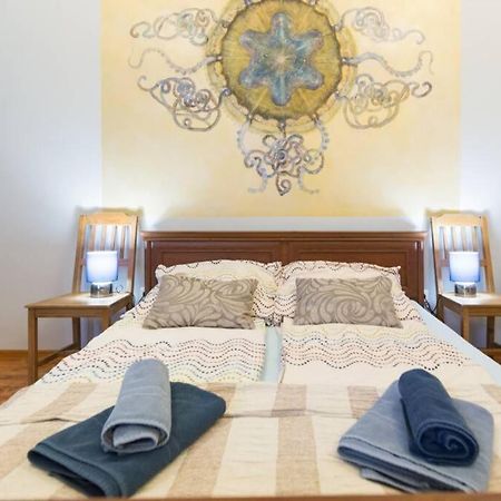קרקוב The Quiet Blue Home In The City Center! מראה חיצוני תמונה