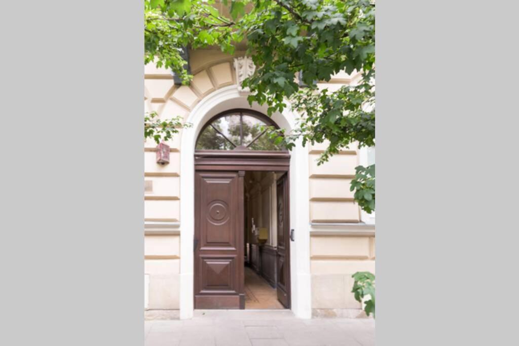 קרקוב The Quiet Blue Home In The City Center! מראה חיצוני תמונה