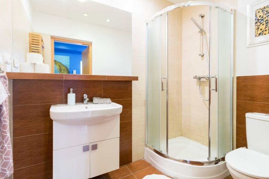 קרקוב The Quiet Blue Home In The City Center! מראה חיצוני תמונה